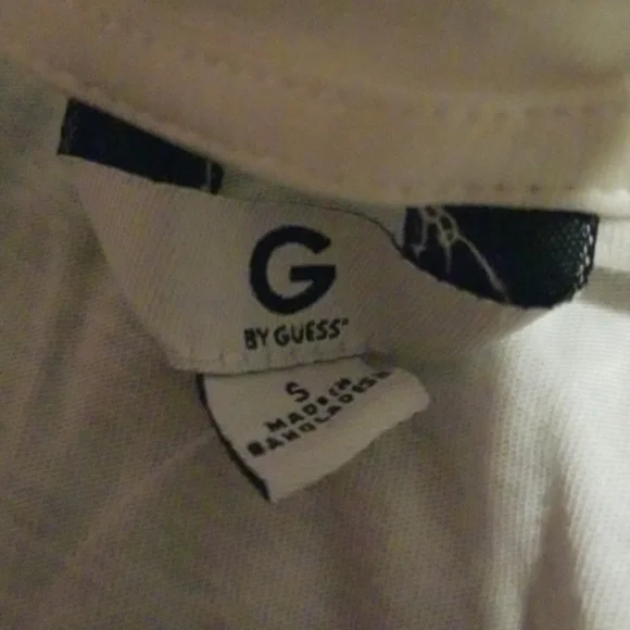 G by guess shirt - Picture 3 of 3